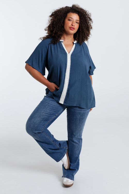 Blouse en viscose unie et macramé-Paprika-8