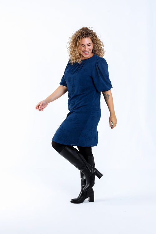 Robe courte unie avec motif en relief-Paprika-8