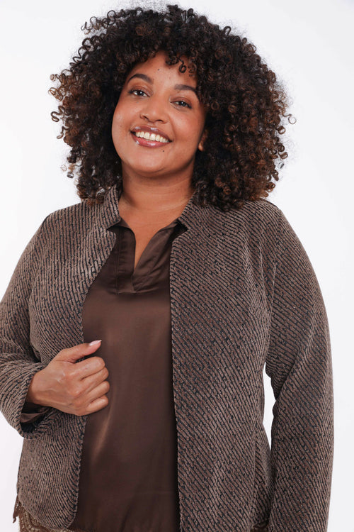 Marron / 46-Paprika-1