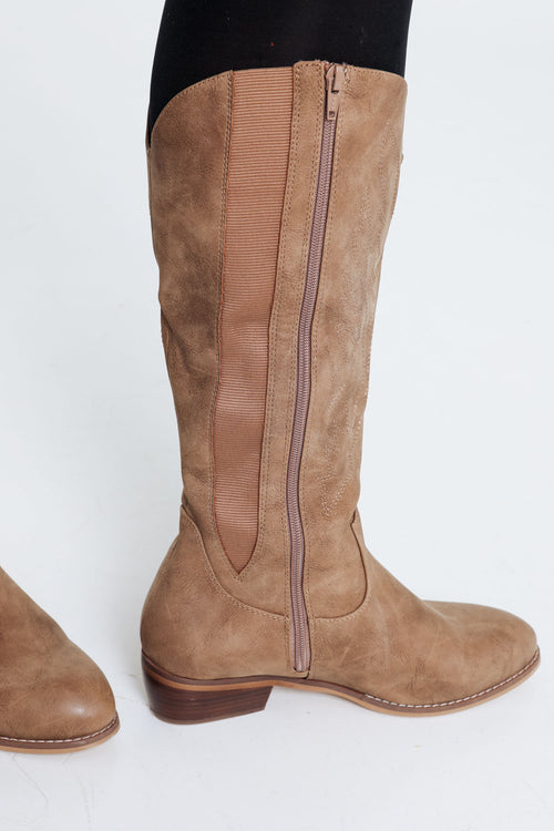 Beige / 38-Paprika-1