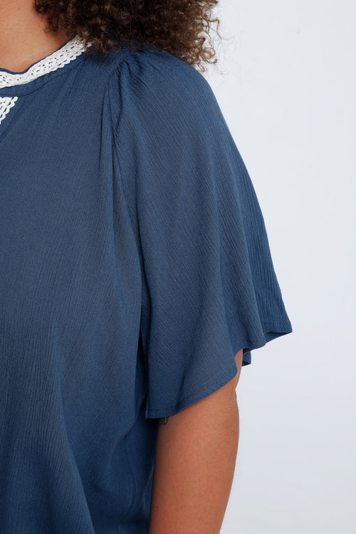 Blouse en viscose unie et macramé-Paprika-5