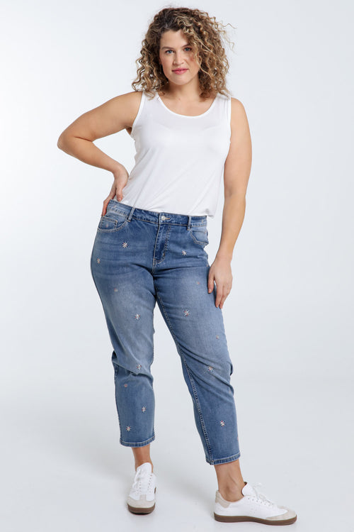 Jeans slim 7/8 avec fleurs brodées-Paprika-7