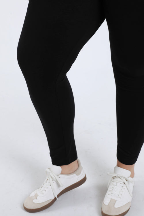 Noir / 46/48-Paprika-1