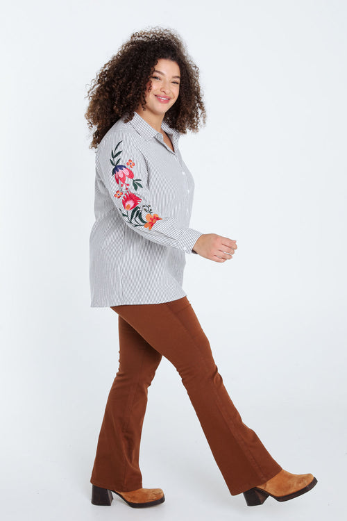 Chemise rayée avec manches brodées-Paprika-10