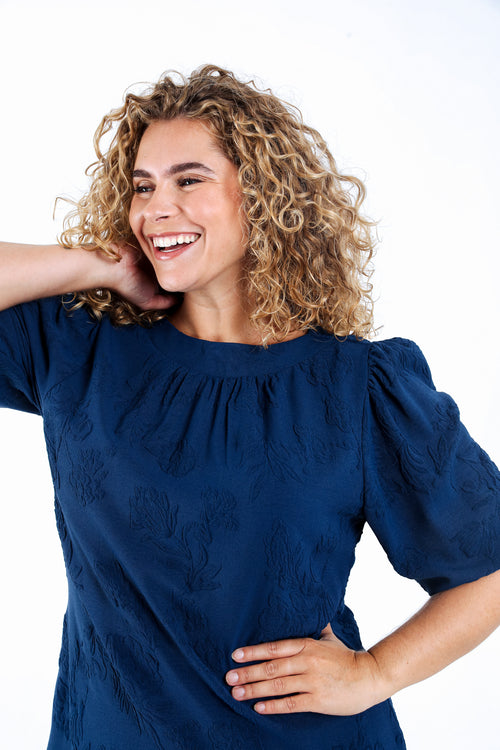 Robe courte unie avec motif en relief-Paprika-1